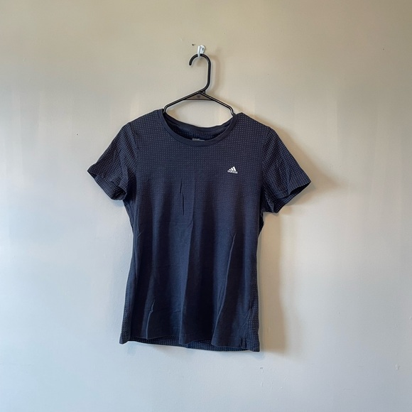 Adidas T-Shirt - Size M - Picture 3 of 6